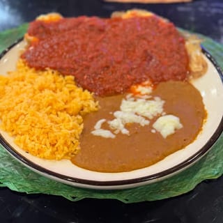 Huevos Rancheros (Eggs Ranchero Style)