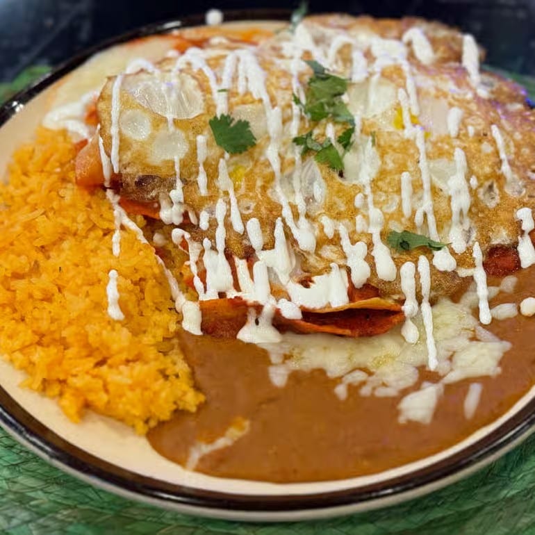 Chilaquiles con Huevos.