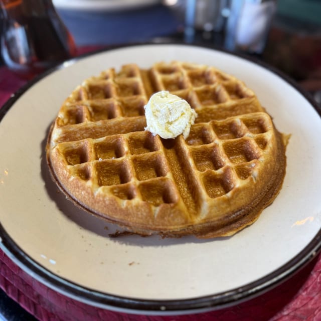 El Clásico Waffle.