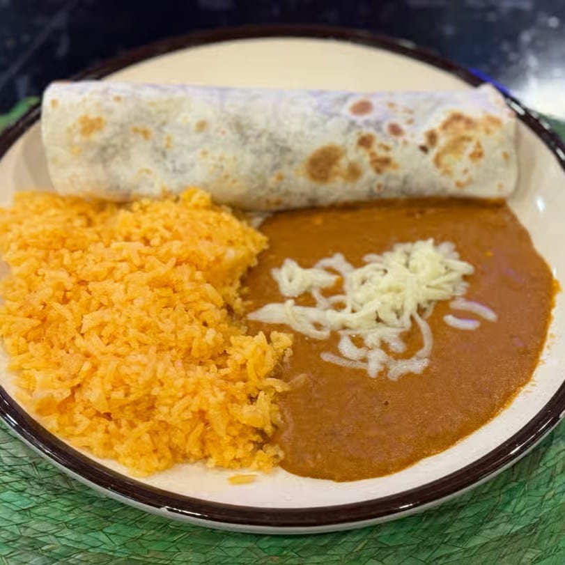 Lunch Burrito la Chona.